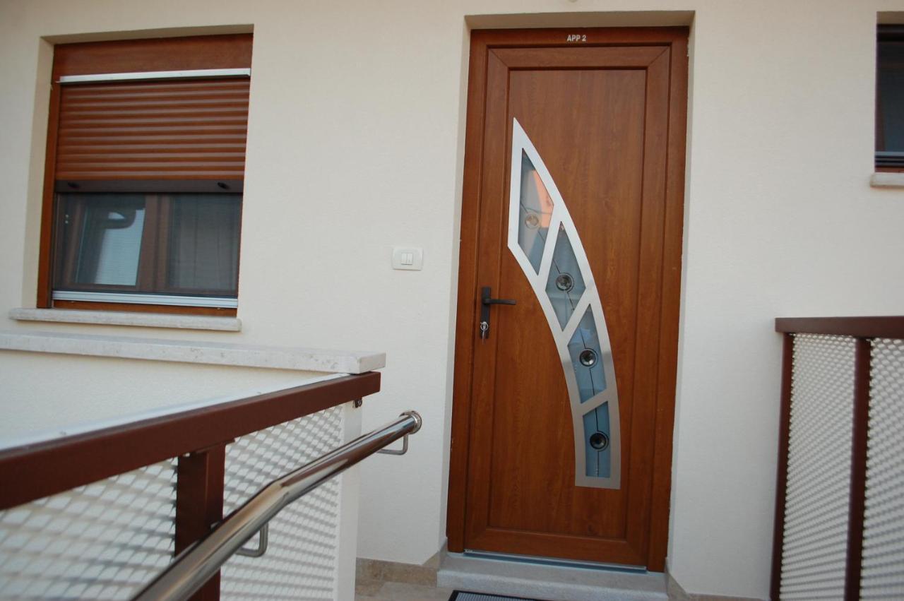 Apartmani Diana Novigrad Istria Exterior foto