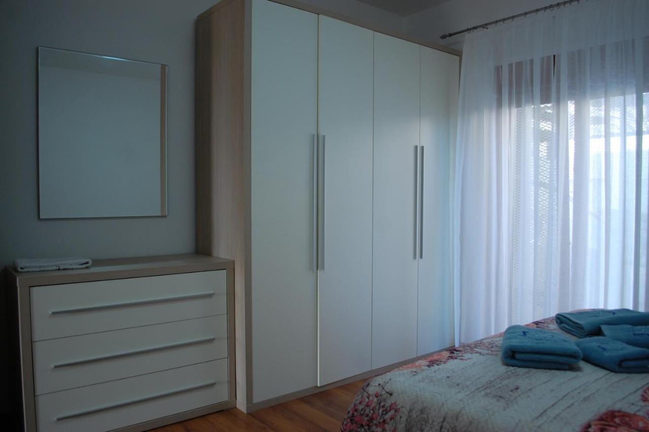 Apartmani Diana Novigrad Istria Exterior foto